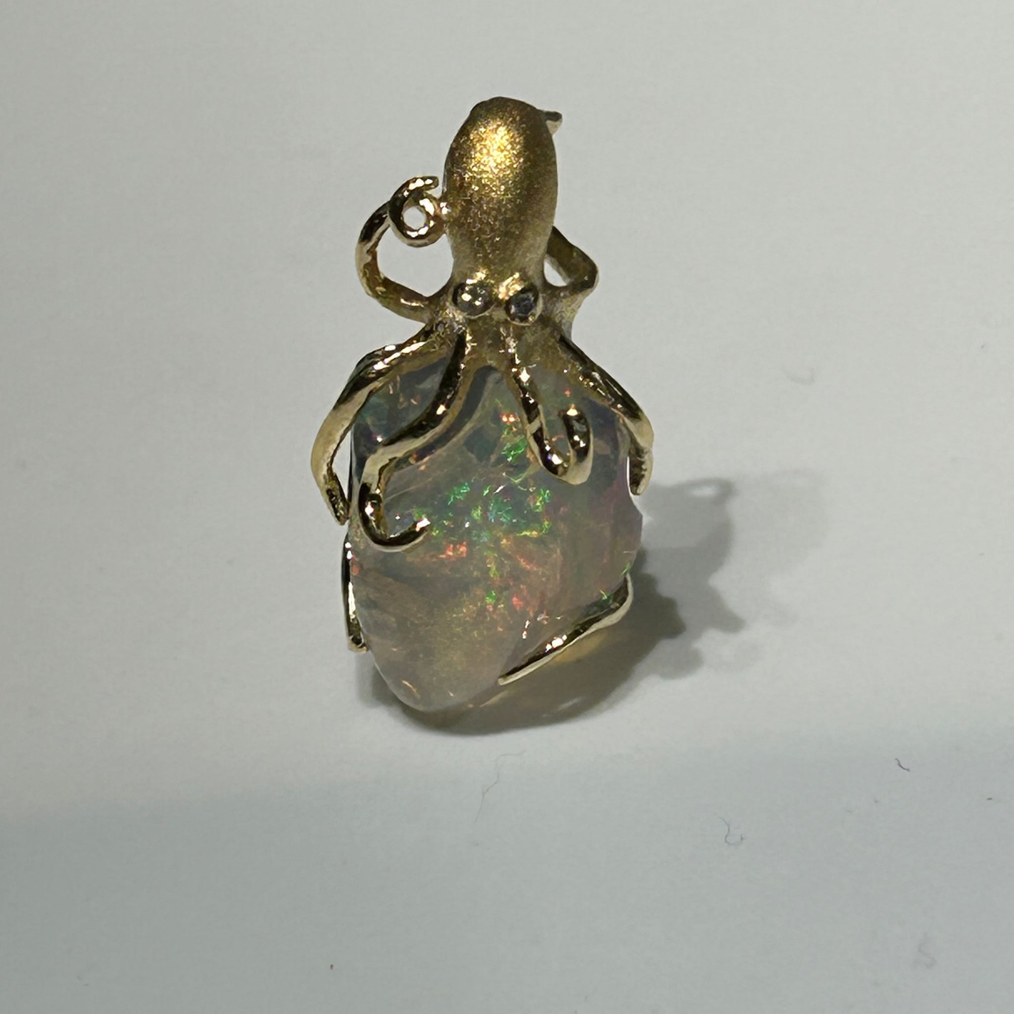 Pendant Octopus “Opal” Diamonds 14k