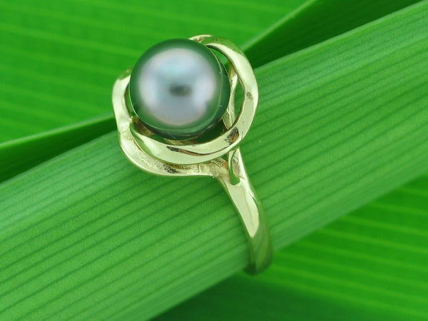 Salt Water Cultured Tahitian Pearl Ring 11